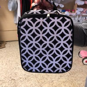 Monogramable lunch box